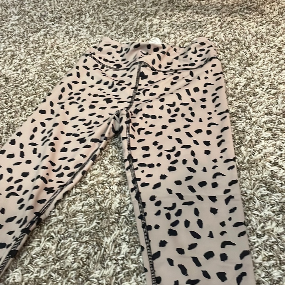 Cheetah print cream colored leggings
